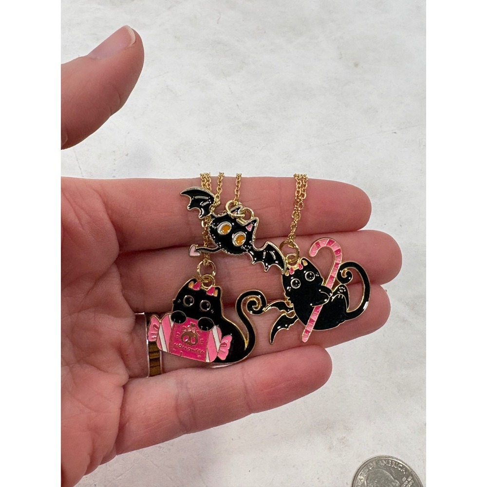 3pc Black Cat Enamel Necklace Set Halloween Spooky Cute Bat Cat Gold Tone Chain - Picture 4 of 5